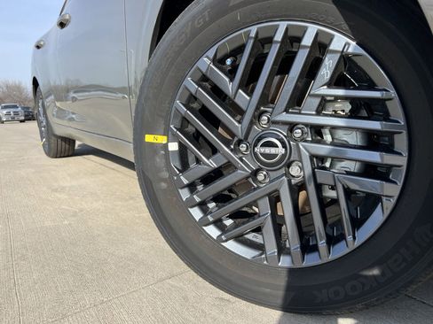 New 2026 Nissan Sentra SV w/ Floor Mat Package image 6