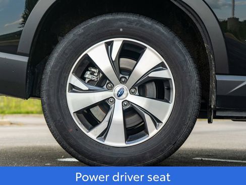 Used 2024 Subaru Ascent Premium w/ Convenience Package image 9