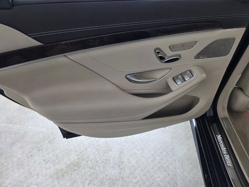 Used 2020 Mercedes-Benz S 560 Sedan image 17