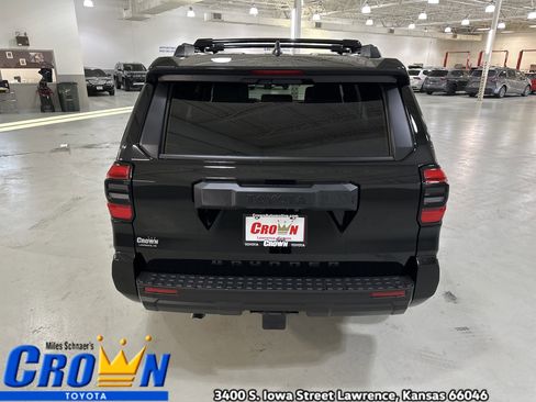 New 2026 Toyota 4Runner SR5 image 8