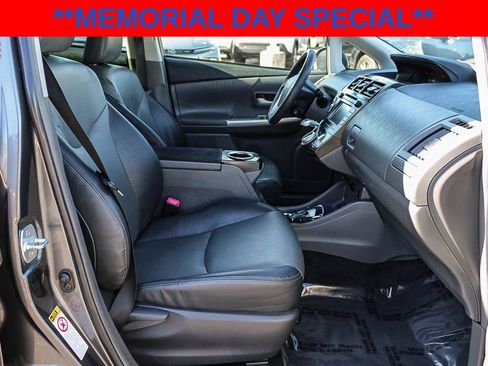 Used 2012 Toyota Prius V Five FWD image 16