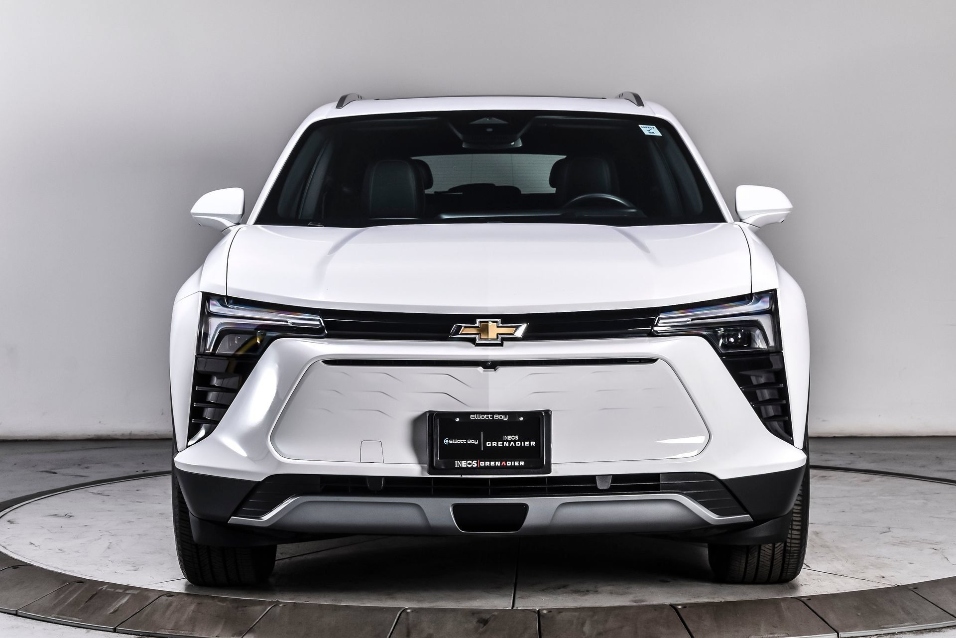 Used 2024 Chevrolet Blazer EV LT AWD/4WD image 9