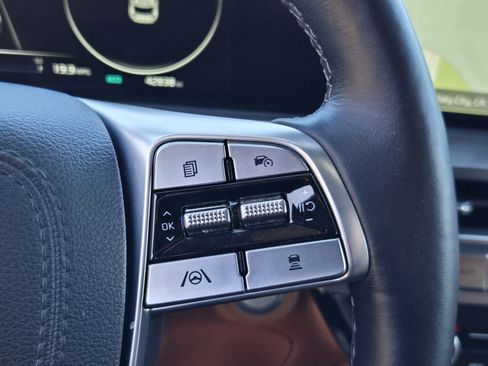 Certified 2023 Kia Telluride SX Prestige X-Line AWD/4WD image 23