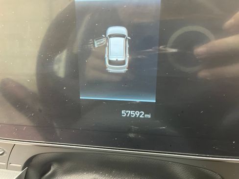 Used 2024 Hyundai Kona SEL AWD/4WD image 11