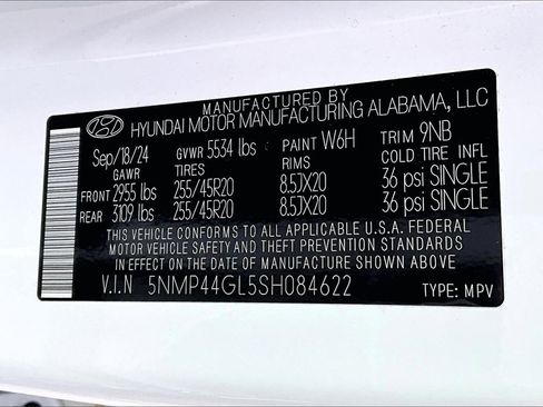 Used 2025 Hyundai Santa Fe Limited image 36