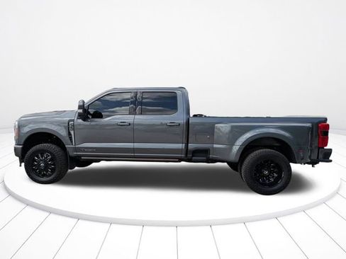 Used 2023 Ford F350 Lariat w/ Lariat Ultimate Package image 7