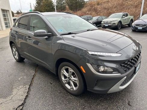 Used 2023 Hyundai Kona SEL w/ Convenience Package image 1