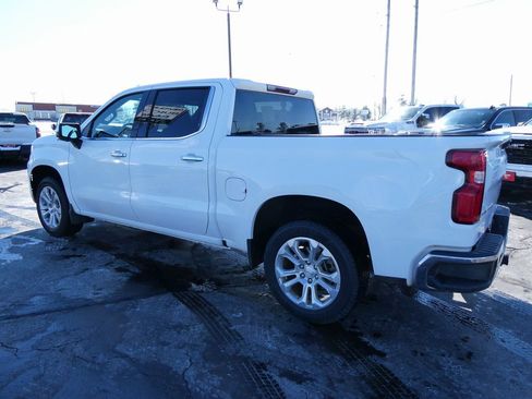 Used 2024 Chevrolet Silverado 1500 LTZ w/ Z71 Off-Road Package image 7