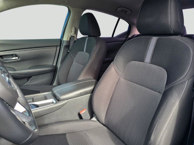 Used 2022 Nissan Sentra SV FWD image 19