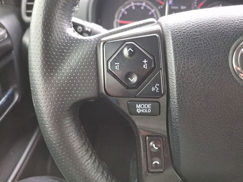 Used 2021 Toyota 4Runner TRD Off-Road Premium AWD/4WD image 13