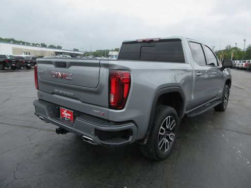 Certified 2025 GMC Sierra 1500 AT4 w/ AT4 Premium Package AWD/4WD image 6