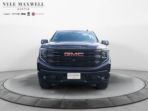Used 2024 GMC Sierra 1500 Elevation w/ Elevation Premium Package AWD/4WD image 18