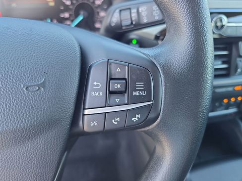 Used 2020 Ford Escape SE image 23