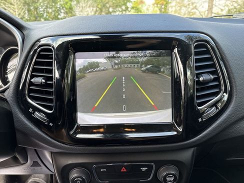 Used 2020 Jeep Compass Limited w/ Luxury Seat Group image 25