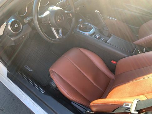 Used 2023 MAZDA MX-5 Miata Grand Touring image 10