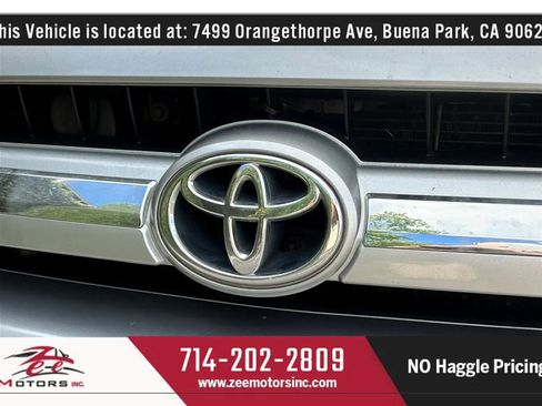 Used 2006 Toyota Sequoia Limited RWD image 51