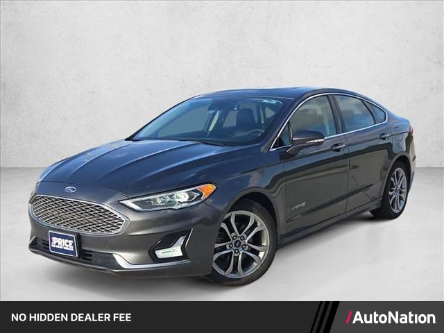 Used 2019 Ford Fusion Titanium FWD image 1