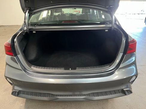 Used 2024 Kia Forte LXS FWD image 16