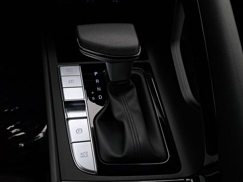 Used 2023 Hyundai Elantra Blue image 25