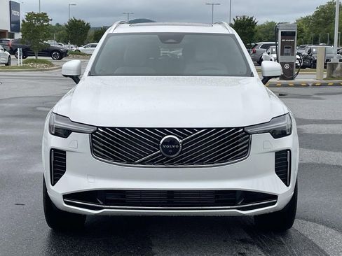 New 2026 Volvo XC90 T8 Plus w/ Protection Package Premier AWD/4WD image 23