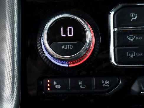 Used 2021 GMC Yukon Denali w/ LPO, Illumination Package image 37