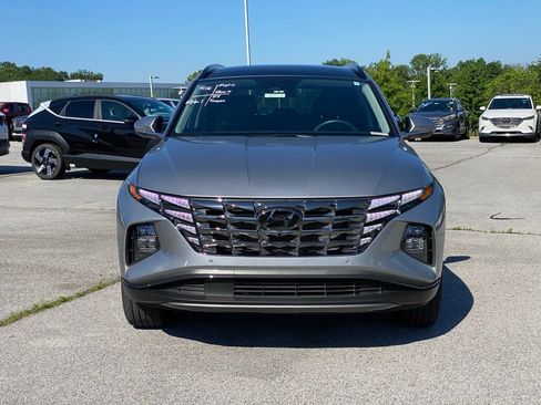 Used 2024 Hyundai Tucson Limited AWD/4WD image 2