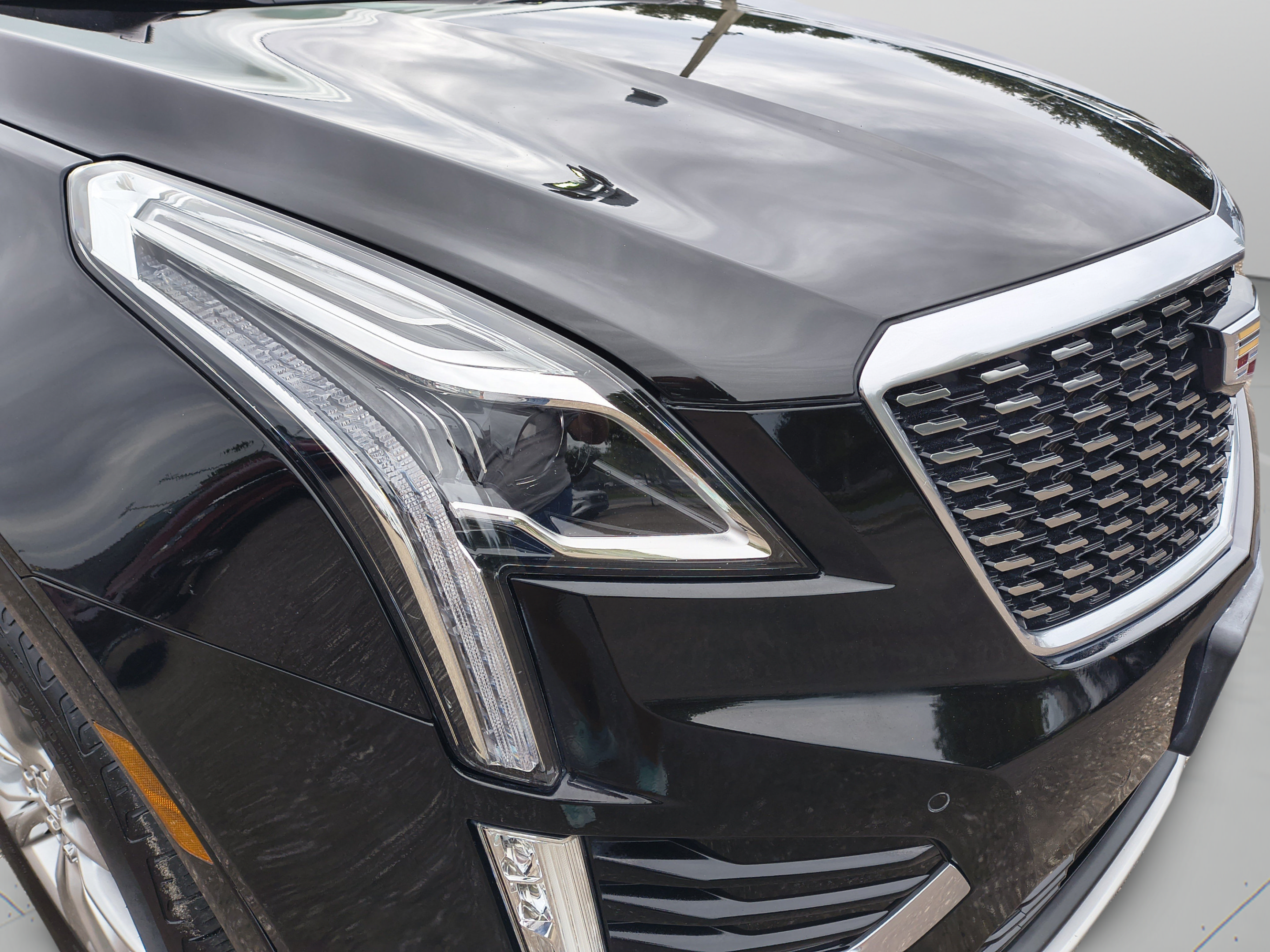 Used 2020 Cadillac XT5 Premium Luxury FWD image 11