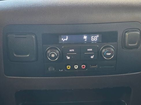 Used 2015 GMC Yukon Denali w/ Touring Package image 23