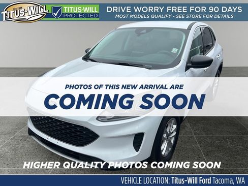 Used 2022 Ford Escape SE AWD/4WD image 2