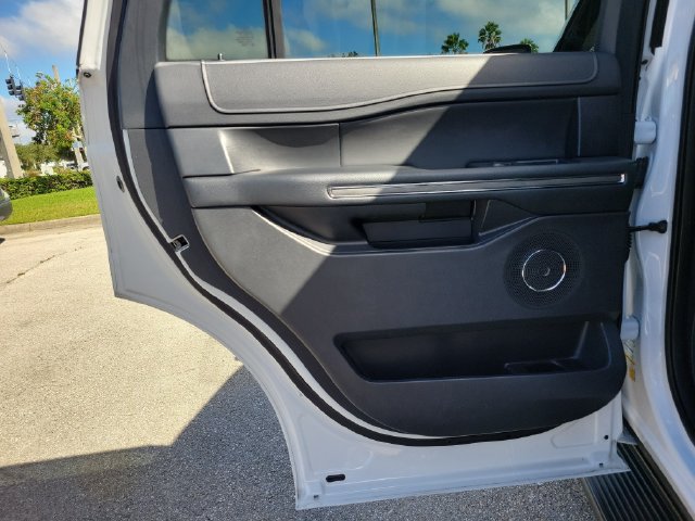 Certified 2022 Ford Expedition XLT RWD image 13