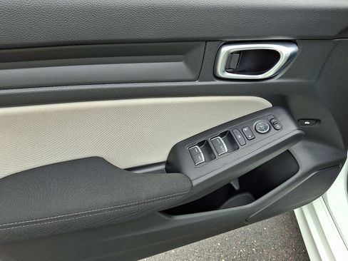 Certified 2024 Honda Civic LX image 12