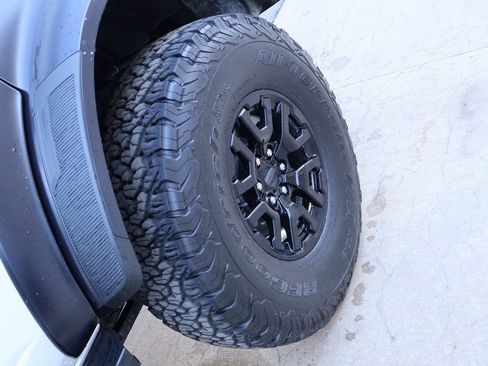 Used 2023 Ford Bronco Raptor image 41