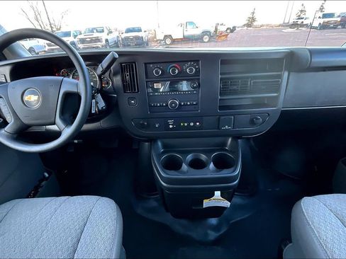Used 2024 Chevrolet Express 3500 w/ Power Convenience Package RWD image 10