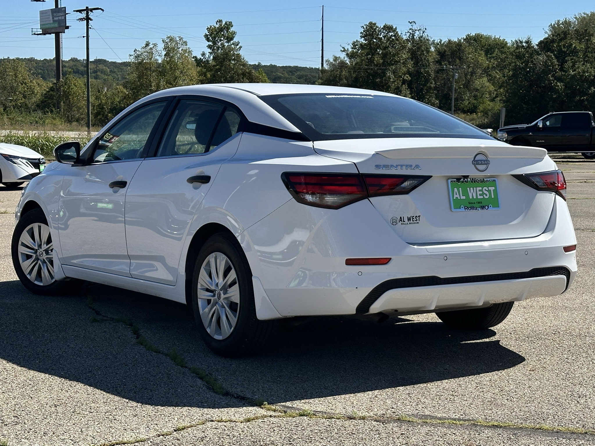 Used 2024 Nissan Sentra S FWD image 5