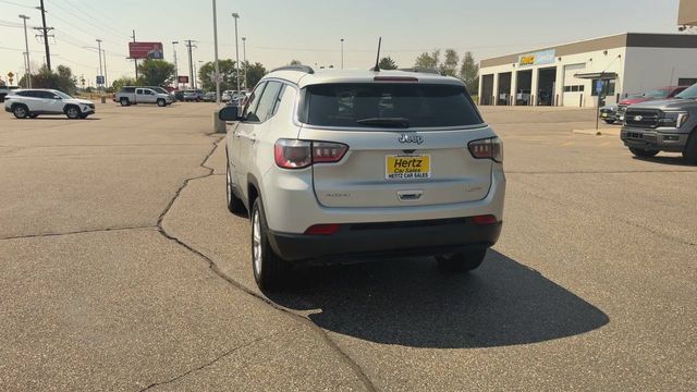 Used 2024 Jeep Compass Latitude AWD/4WD image 7