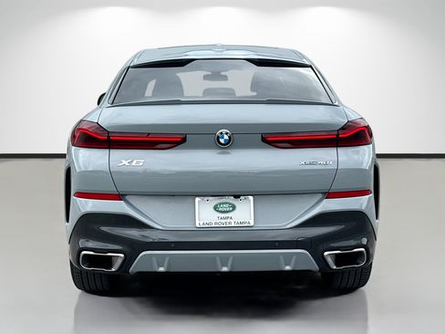 Used 2024 BMW X6 xDrive40i w/ Premium Package AWD/4WD image 4