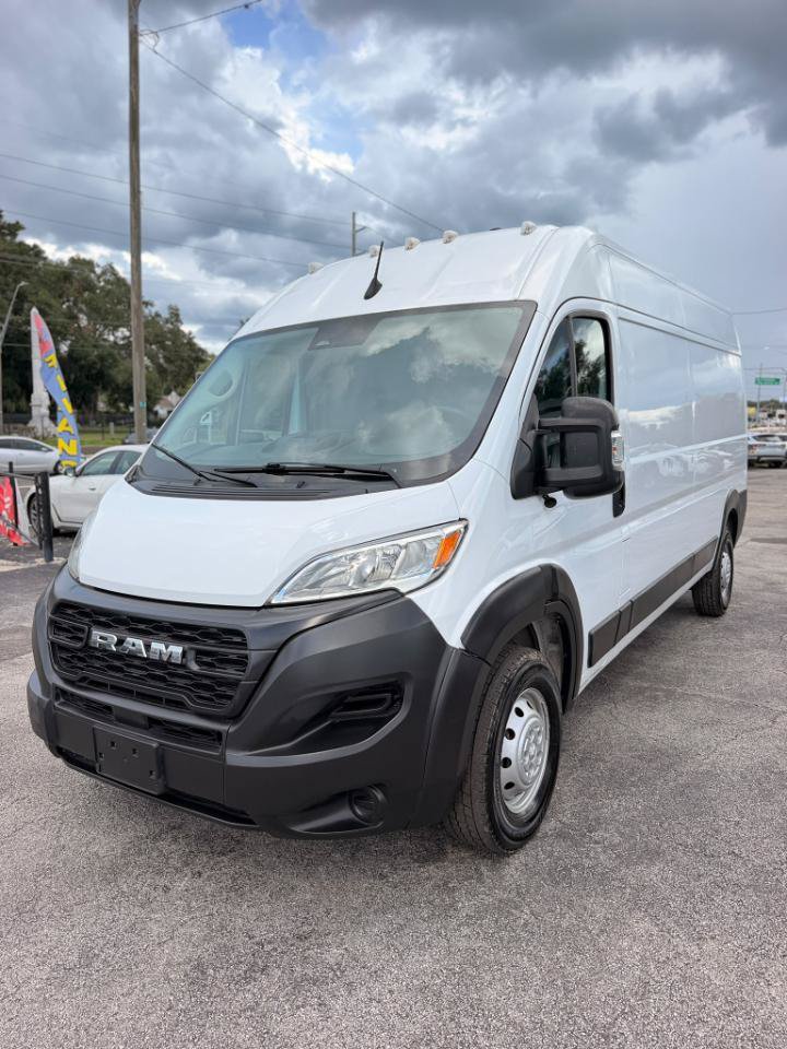 Used 2023 RAM ProMaster 2500 FWD image 2