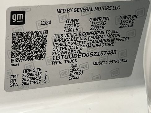 Used 2025 GMC Sierra 1500 SLT AWD/4WD image 67