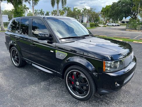 Used 2010 Land Rover Range Rover Sport Supercharged image 2
