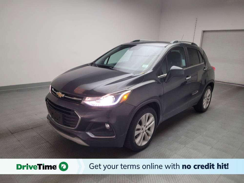 Used 2019 Chevrolet Trax Premier w/ LPO, Cargo Package FWD image 1