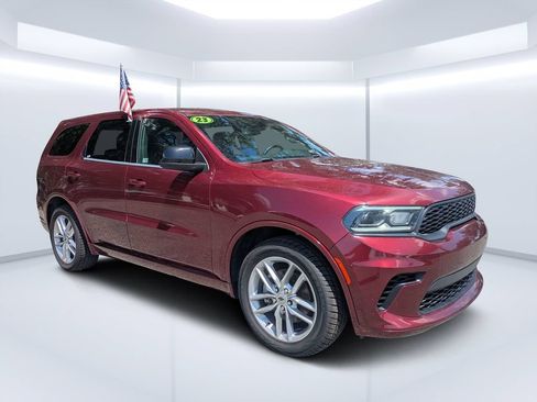 Used 2023 Dodge Durango GT RWD image 1