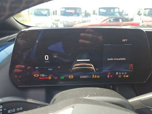 Used 2025 Chevrolet Equinox EV LT w/ Convenience Package FWD image 19