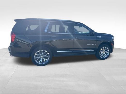 Used 2024 GMC Yukon Denali image 9