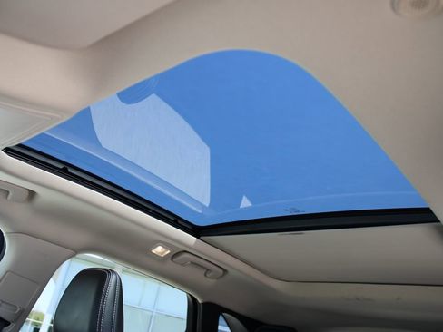 Used 2020 Ford Escape SEL FWD image 21