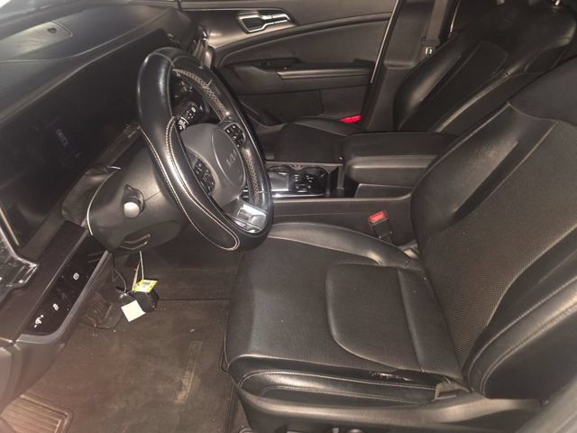 Used 2024 Kia Sportage EX FWD image 2