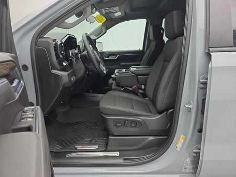 Used 2025 Chevrolet Silverado 1500 RST w/ Z71 Off-Road Package AWD/4WD image 14