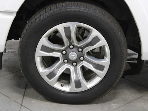 Used 2023 RAM 1500 Limited w/ Body Color Bumper Group image 21