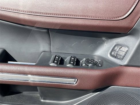 Used 2024 Ford Expedition Max Limited image 25