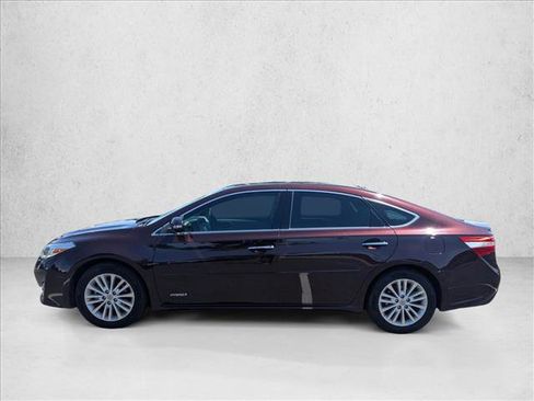 Used 2015 Toyota Avalon Limited w/ Technology Package FWD image 10