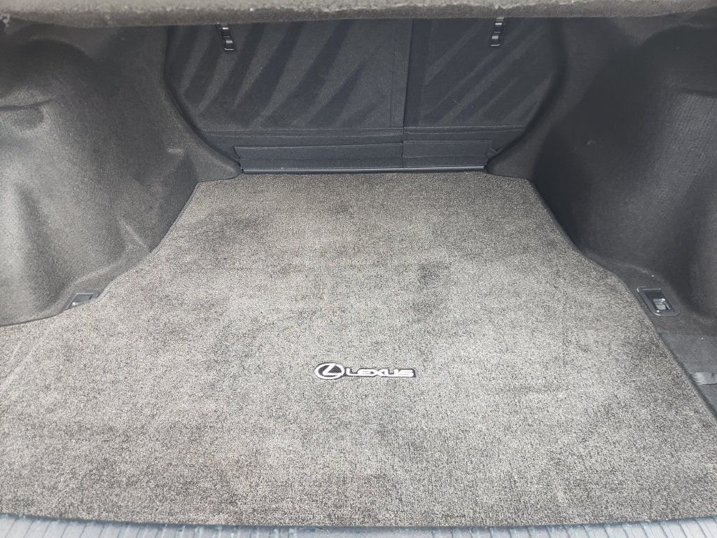 Used 2019 Lexus IS 350 F Sport w/ F Sport Package RWD image 34